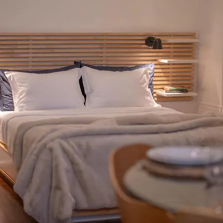 Historic Stay, Classic Details, Life