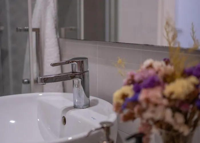 Historic Stay, Classic Details, Life Apartamento *